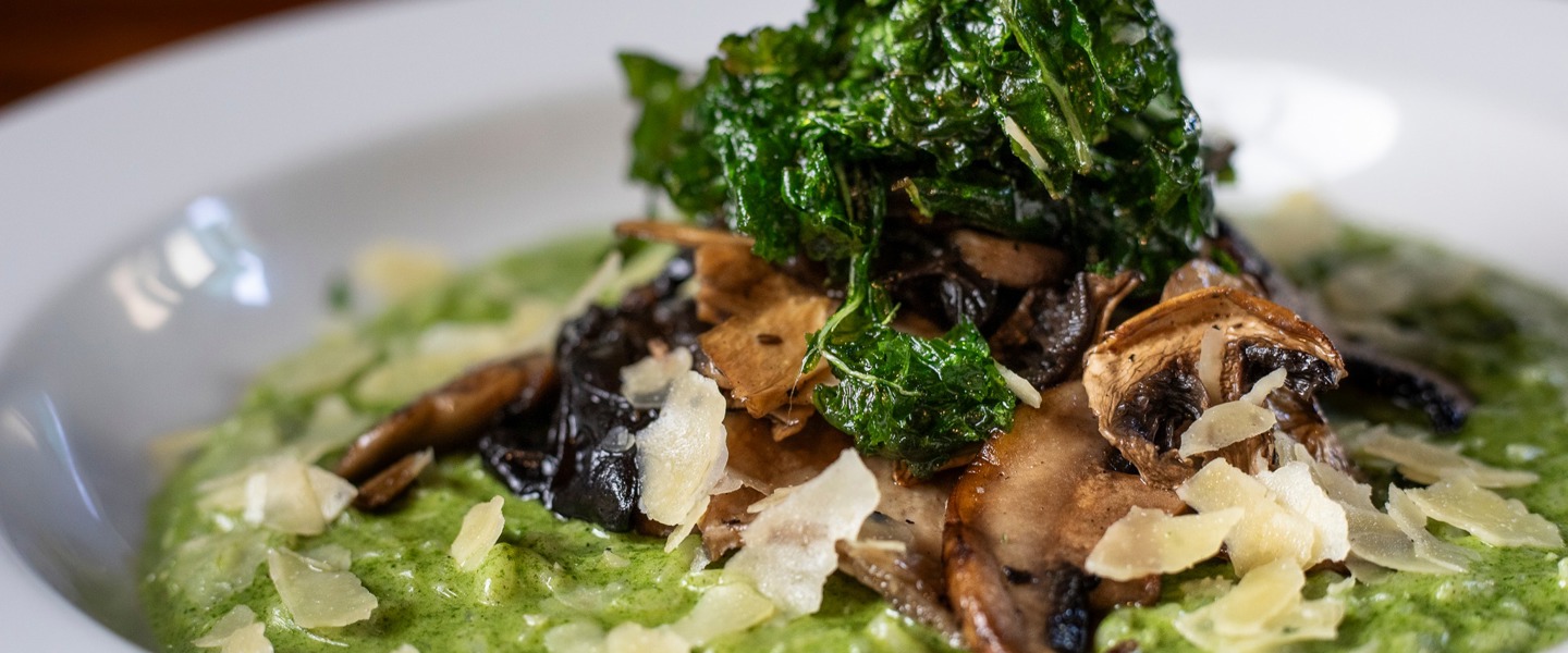 410321213 826285959506469 6515466830504962047 N