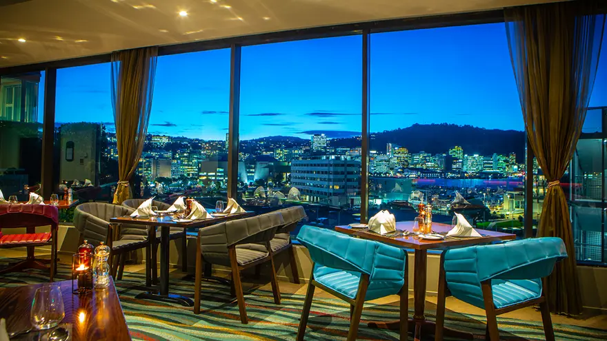 One80 Restaurant Wellington 10