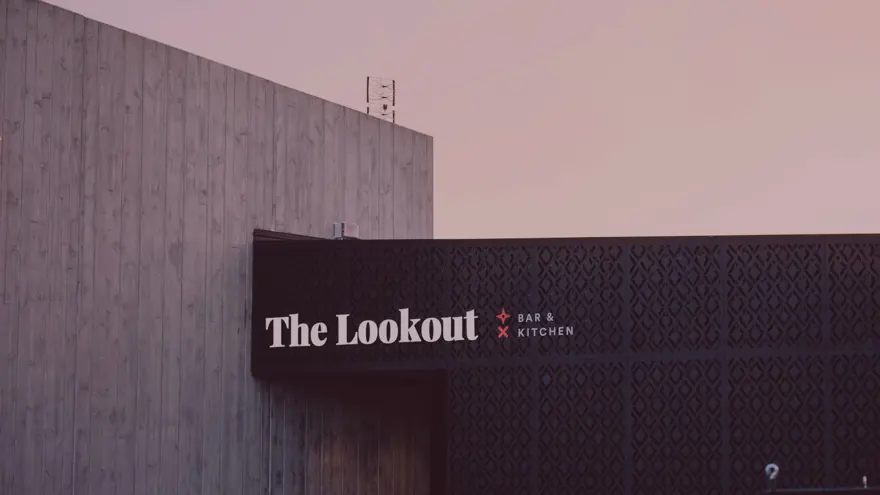 Thelookoutbarnz Red