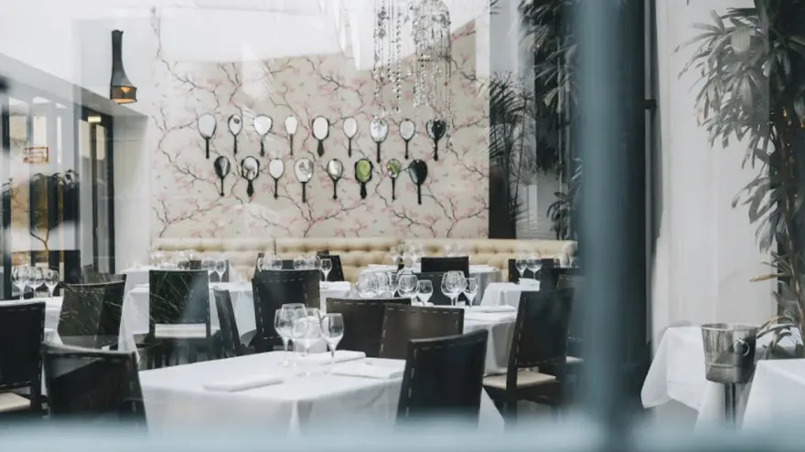 cibo-dining-white.jpeg