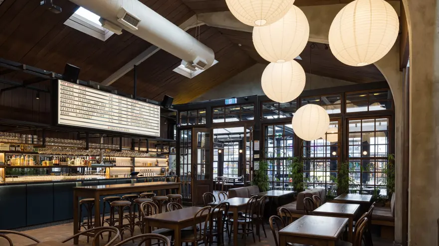 Twofold+Interior+ +The+Pub+Copy
