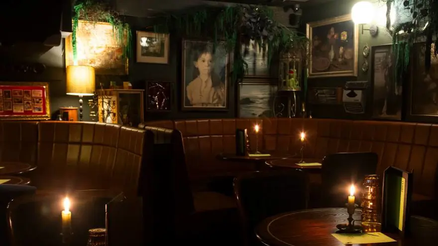 Curio Interior